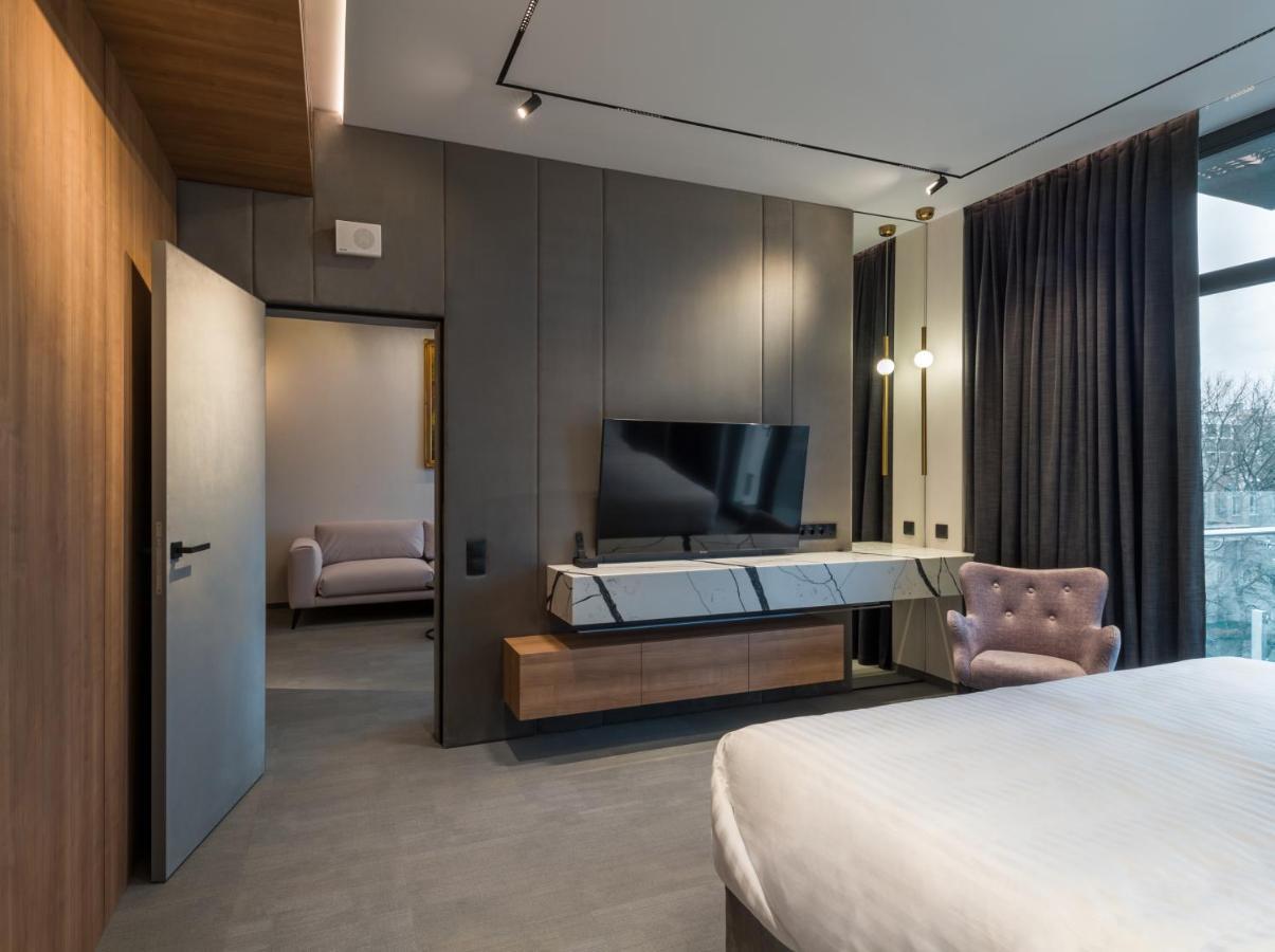 Святий Шарбель Hotel Моршин Екстериор снимка
